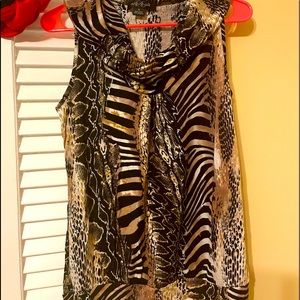 Cocktail🍸🐍 🦓 pattern sleeveless top ,size M with a cow lick collar